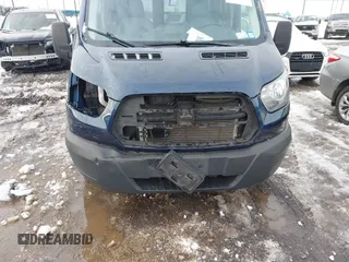 2019 Ford Transit XL with VIN 1FDZX2CM0KKA07076, listed as a IAAI auction lot 41171320 with 39,064 mi miles and . Bid and sale history available at DreamBid. Image 6.