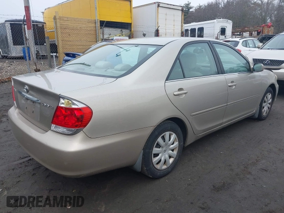 2006 Toyota Camry STD with VIN 4T1BE32K66U145454, listed as a IAAI auction lot 41667392 with 180,313 mi miles and . Bid and sale history available at DreamBid. Image 4.