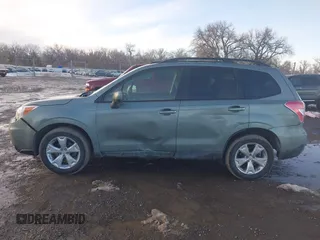 2015 Subaru Forester 2.5i Premium with VIN JF2SJADC4FH425314, listed as a IAAI auction lot 41656728 with 92,924 mi miles. Bid and sale history available at carsss.com. Image 14.