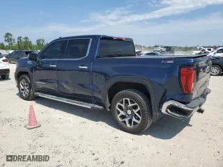 2022 GMC Sierra 1500 SLT with VIN 3GTUUDET4NG523847, listed as a Copart auction lot 68015664 with 62,622 mi miles and Salvage Title. Bid and sale history available at carsss.com. Image 2.