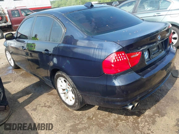 2010 BMW 3 Series 328i xDrive with VIN WBAPK5C51AA652244, listed as a IAAI auction lot 42262180 with 166,218 mi miles and . Bid and sale history available at DreamBid. Image 3.