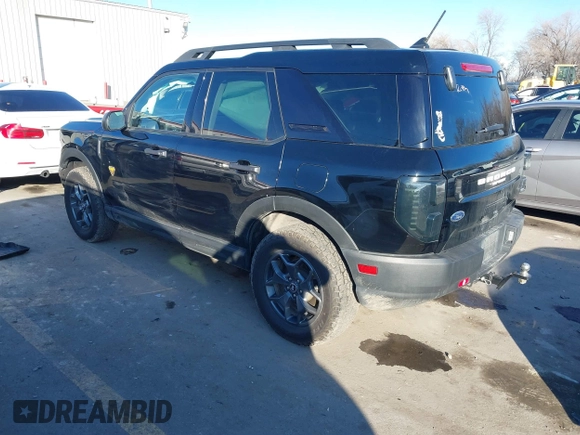 2021 Ford Bronco Sport Badlands z VIN 3FMCR9D92MRB30167, wystawiony jako IAAI lot #41313354 z przebiegiem 53 367 mil mil oraz . Historia ofert i sprzedaży dostępna na DreamBid. Obrazek 3.