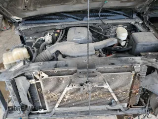 2003 Chevrolet Avalanche with VIN 3GNEK13T33G111841, listed as a Copart auction lot 71664204 with 216,045 mi miles and Salvage Title. Bid and sale history available at carsss.com. Image 11.