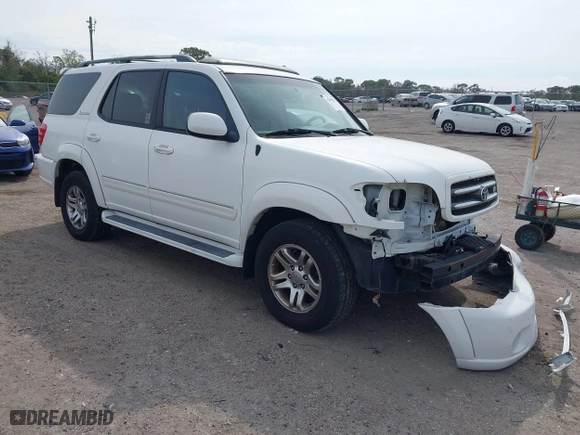 2004 Toyota Sequoia Limited with VIN 5TDZT38A04S236082, listed as a IAAI auction lot 41598592 with 104,042 mi miles. Bid and sale history available at carsss.com. Image 1.