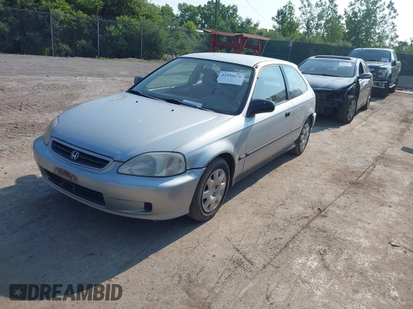 2000 Honda Civic DX z VIN 2HGEJ644XYH107942, wystawiony jako IAAI lot #42456676 z przebiegiem 207 275 mil mil oraz . Historia ofert i sprzedaży dostępna na DreamBid. Obrazek 2.