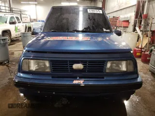 1995 Chevrolet Tracker z VIN 2CNBJ1866S6934268, wystawiony jako Copart lot #41997375 z przebiegiem 152 848 mil mil oraz Szkoda całkowita • Salvage title. Historia ofert i sprzedaży dostępna na DreamBid. Obrazek 5.