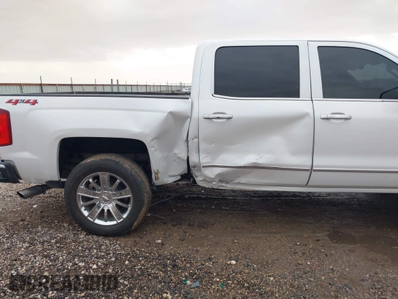 2018 Chevrolet Silverado 1500 High Country with VIN 3GCUKTEC1JG331991, listed as a IAAI auction lot 41718084 with 120,924 mi miles and . Bid and sale history available at DreamBid. Image 6.
