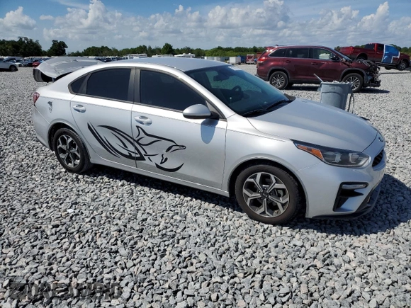 2020 Kia Forte LXS with VIN 3KPF24AD4LE239771, listed as a Copart auction lot 51387005 with 67,333 mi miles and Salvage Title. Bid and sale history available at carsss.com. Image 4.