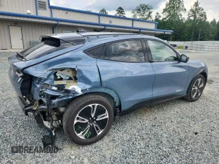 2023 Ford Mustang Mach-E Premium z VIN 3FMTK3R43PMA87670, wystawiony jako Copart lot #60697045 z przebiegiem 12 105 mil mil oraz Szkoda całkowita • Salvage title. Historia ofert i sprzedaży dostępna na DreamBid. Obrazek 3.