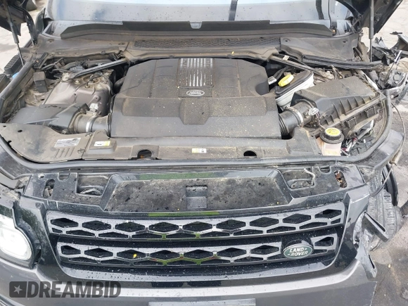 2017 Land Rover Range Rover Sport z VIN SALWR2FE3HA128925, wystawiony jako IAAI lot #42172945 z przebiegiem 82 022 mil mil oraz . Historia ofert i sprzedaży dostępna na DreamBid. Obrazek 10.