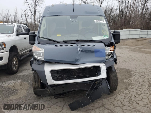 2020 Ram ProMaster Cargo with VIN 3C6URVJG3LE128512, listed as a Copart auction lot 43840465 with 111,281 mi miles and Salvage Title. Bid and sale history available at carsss.com. Image 5.