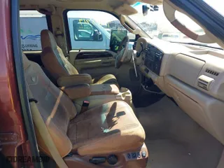 2005 Ford Super Duty F-250 XL with VIN 1FTSW21P75EC74949, listed as a IAAI auction lot 41903819 with 219,693 mi miles. Bid and sale history available at carsss.com. Image 5.