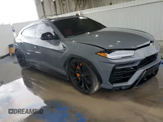 2022 Lamborghini Urus z VIN ZPBUA1ZL8NLA16768, wystawiony jako Copart lot #40152294 z przebiegiem 10 595 mil mil oraz Tytuł czysty. Historia ofert i sprzedaży dostępna na DreamBid. Obrazek 4.