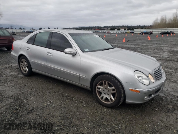 2003 Mercedes-Benz E-Class 3.2L with VIN WDBUF65J83A155932, listed as a Copart auction lot 51002135 with 59,835 mi miles and Clean Title. Bid and sale history available at carsss.com. Image 4.