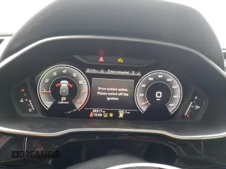 2019 Audi Q3 Premium Plus with VIN WA1BECF39K1082024, listed as a Copart auction lot 39402854 with 29,317 mi miles. Bid and sale history available at carsss.com. Image 9.