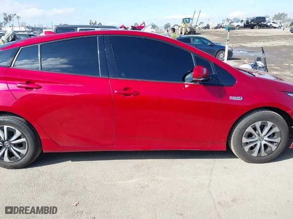 2017 Toyota Prius Prime Plus with VIN JTDKARFPXH3028011, listed as a IAAI auction lot 41484172 with NaN miles. Bid and sale history available at carsss.com. Image 14.