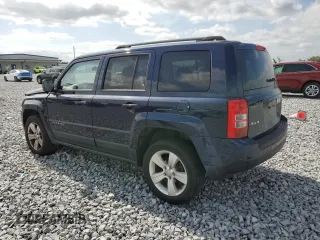 2012 Jeep Patriot Latitude with VIN 1C4NJRFB0CD624281, listed as a Copart auction lot 53113805 with 131,030 mi miles and Salvage Title. Bid and sale history available at carsss.com. Image 2.
