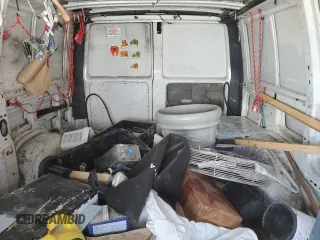1999 GMC Safari Cargo with VIN 1GTDM19W8XB505799, listed as a Copart auction lot 51498565 with 228,275 mi miles and Salvage Title. Bid and sale history available at carsss.com. Image 10.