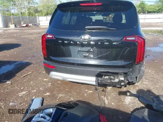 2020 Kia Telluride LX with VIN 5XYP24HC1LG010534, listed as a IAAI auction lot 42140688 with 121,113 mi miles and . Bid and sale history available at DreamBid. Image 17.