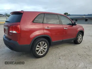 2011 Kia Sorento EX with VIN 5XYKU4A28BG015573, listed as a Copart auction lot 86657014 with 88,250 mi miles and Salvage Title. Bid and sale history available at carsss.com. Image 3.