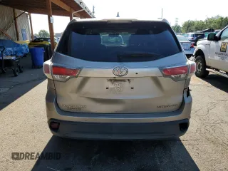 2015 Toyota Highlander Limited with VIN 5TDDKRFH4FS212497, listed as a Copart auction lot 63467635 with 492,359 mi miles and Salvage title. Bid and sale history available at DreamBid. Image 6.