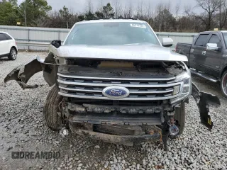 2018 Ford Expedition XLT with VIN 1FMJU1HT6JEA17396, listed as a Copart auction lot 86210324 with 70,990 mi miles and Salvage Title. Bid and sale history available at carsss.com. Image 5.