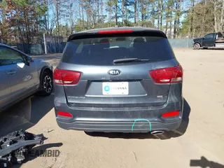 2020 Kia Sorento LX with VIN 5XYPG4A34LG646554, listed as a IAAI auction lot 41760251 with 57,005 mi miles. Bid and sale history available at carsss.com. Image 17.