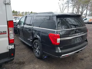 2024 Ford Expedition Max XLT с VIN 1FMJK1J80REA81778, выставлен на аукционе IAAI как лот 41990843 с пробегом 7 990 миль миль и . История ставок и продаж доступна на DreamBid. Изображение 3.