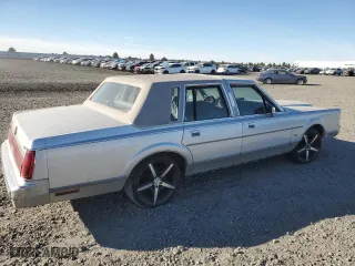 1986 Lincoln Town Car with VIN 1LNBP96FXGY728775, listed as a Copart auction lot 72062924 with 69,980 mi miles and Salvage Title. Bid and sale history available at carsss.com. Image 3.