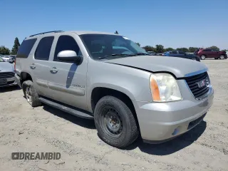 2007 GMC Yukon SLE with VIN 1GKFC13J27J328900, listed as a Copart auction lot 61531774 with 215,103 mi miles and Salvage Title. Bid and sale history available at carsss.com. Image 4.