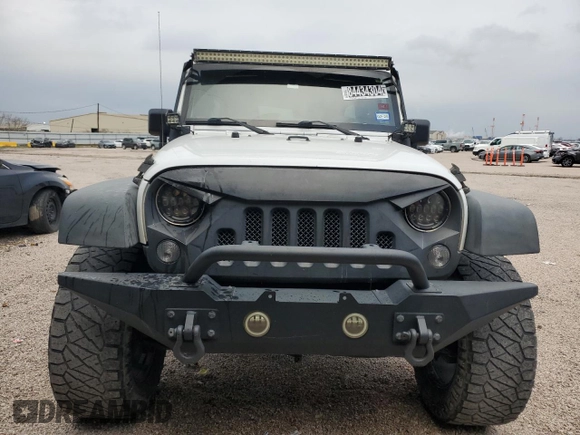 2018 Jeep Wrangler JK Unlimited Sport S with VIN 1C4BJWDG4JL850519, listed as a Copart auction lot 84434304 with 91,104 mi miles and Clean Title. Bid and sale history available at carsss.com. Image 5.