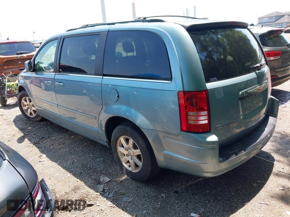 2008 Chrysler Town & Country Touring with VIN 2A8HR54P28R760003, listed as a IAAI auction lot 42464375 with 154,354 mi miles and . Bid and sale history available at DreamBid. Image 3.