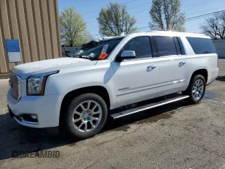 2017 GMC Yukon XL Denali with VIN 1GKS2HKJ5HR139365, listed as a Copart auction lot 52140725 with 135,079 mi miles and Salvage Title. Bid and sale history available at carsss.com. Image 1.