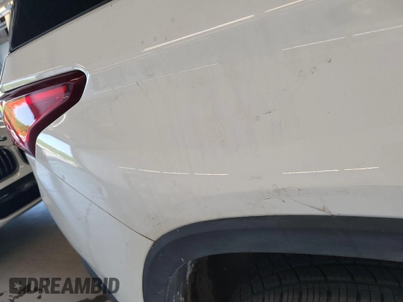 2020 Chevrolet Traverse LT Cloth z VIN 1GNEVMKW4LJ292564, wystawiony jako IAAI lot #42866891 z przebiegiem 72 750 mil mil oraz . Historia ofert i sprzedaży dostępna na DreamBid. Obrazek 14.