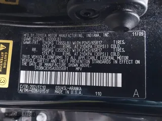 2010 Toyota Highlander with VIN 5TDBK3EH5AS005681, listed as a IAAI auction lot 41354951 with 151,298 mi miles. Bid and sale history available at carsss.com. Image 9.