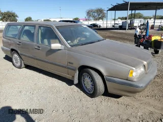 1994 Volvo 850 с VIN YV1LW5521R2028646, выставлен на аукционе Copart как лот 81581234 с пробегом 118 791 миль миль и Чистый • Clean title. История ставок и продаж доступна на DreamBid. Изображение 4.