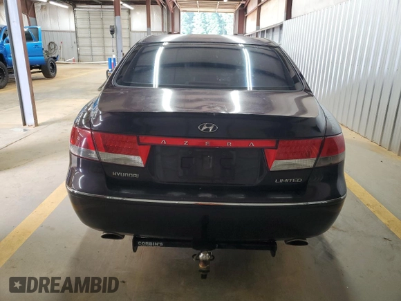 2006 Hyundai Azera SE with VIN KMHFC46F36A096628, listed as a Copart auction lot 61042145 with 229,357 mi miles and Salvage title. Bid and sale history available at DreamBid. Image 6.
