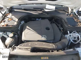 2022 Mercedes-Benz GLC with VIN W1N0G8DB7NG106295, listed as a IAAI auction lot 41842882 with 30,526 mi miles. Bid and sale history available at carsss.com. Image 10.