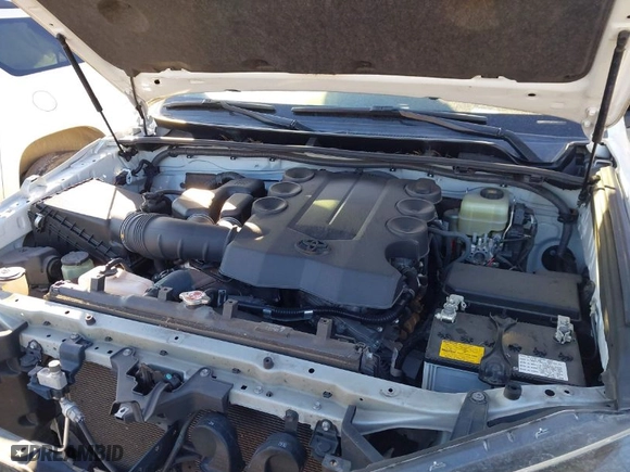 2019 Toyota 4Runner SR5 with VIN JTEBU5JR4K5726940, listed as a IAAI auction lot 41801853 with 81,097 mi miles. Bid and sale history available at carsss.com. Image 10.