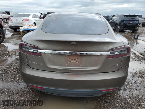 2015 Tesla Model S 85D with VIN 5YJSA1E20FF117464, listed as a Copart auction lot 54194515 with 99,446 mi miles and Clean Title. Bid and sale history available at carsss.com. Image 6.