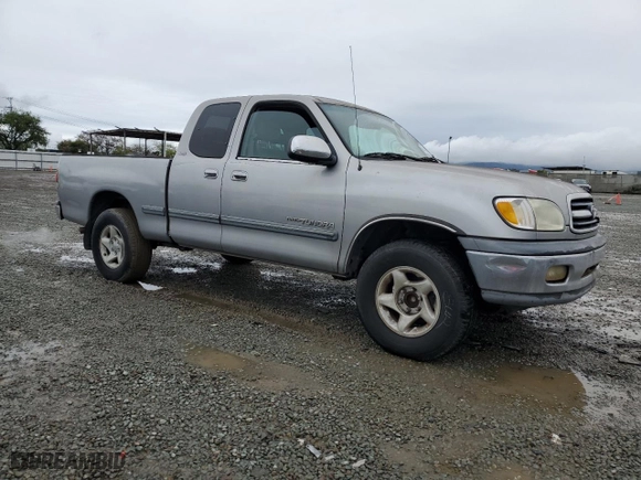 2001 Toyota Tundra SR5 with VIN 5TBRT34101S185533, listed as a Copart auction lot 51188635 with 302,193 mi miles and Clean Title. Bid and sale history available at carsss.com. Image 4.