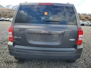 2017 Jeep Patriot High Altitude with VIN 1C4NJRFB4HD175176, listed as a Copart auction lot 87231504 with 146,277 mi miles and Salvage Title. Bid and sale history available at carsss.com. Image 6.