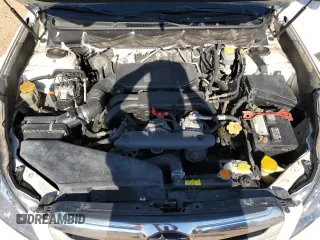 2011 Subaru Outback 2.5i z VIN 4S4BRCAC4B3355615, wystawiony jako Copart lot #56509775 z przebiegiem 139 596 mil mil oraz Czysty tytuł • Clean title. Historia ofert i sprzedaży dostępna na DreamBid. Obrazek 11.
