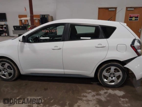 2010 Pontiac Vibe w/1SA with VIN 5Y2SP6E88AZ405770, listed as a IAAI auction lot 41864204 with 159,824 mi miles. Bid and sale history available at carsss.com. Image 14.