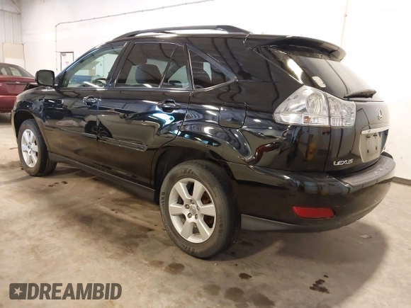 2006 Lexus RX 330 with VIN 2T2HA31U26C092998, listed as a IAAI auction lot 41898941 with 215,501 mi miles and . Bid and sale history available at carsss.com. Image 3.