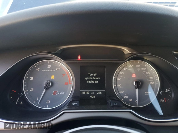 2014 Audi S4 Premium Plus with VIN WAUDGAFL2EA137976, listed as a Copart auction lot 88178545 with 118,180 mi miles and Salvage Title. Bid and sale history available at carsss.com. Image 9.