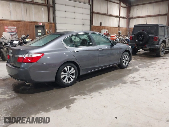 2014 Honda Accord LX z VIN 1HGCR2F32EA235082, wystawiony jako IAAI lot #42225758 z przebiegiem 132 832 mil mil oraz . Historia ofert i sprzedaży dostępna na DreamBid. Obrazek 4.