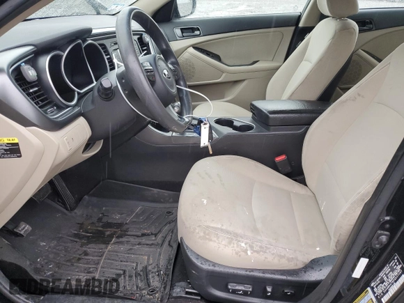 2015 Kia Optima LX z VIN 5XXGM4A78FG517107, wystawiony jako Copart lot #59864965 z przebiegiem 161 507 mil mil oraz Czysty tytuł • Clean title. Historia ofert i sprzedaży dostępna na DreamBid. Obrazek 7.
