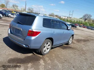 2008 Toyota Highlander Limited with VIN JTEES42A382041540, listed as a IAAI auction lot 41964446 with 235,914 mi miles. Bid and sale history available at carsss.com. Image 4.