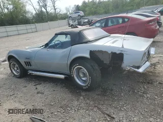 1969 Chevrolet Corvette with VIN 194679S704164, listed as a Copart auction lot 56403295 with 74,011 mi miles and Salvage title. Bid and sale history available at DreamBid. Image 2.